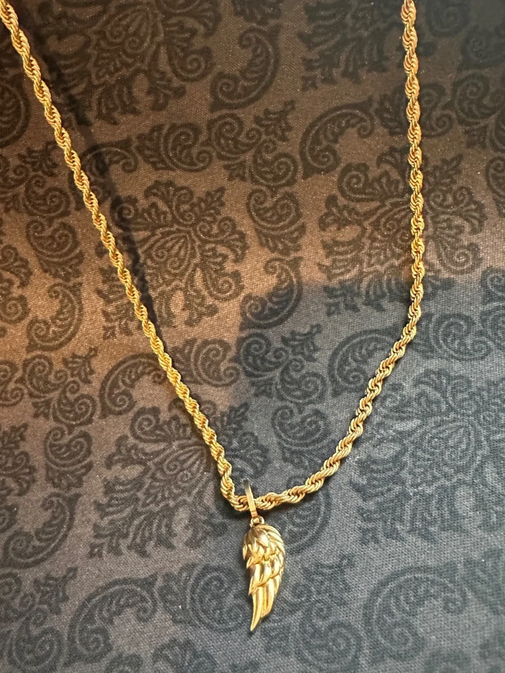 CRAFTD Gold Wing Pendant Rope Chain Necklace